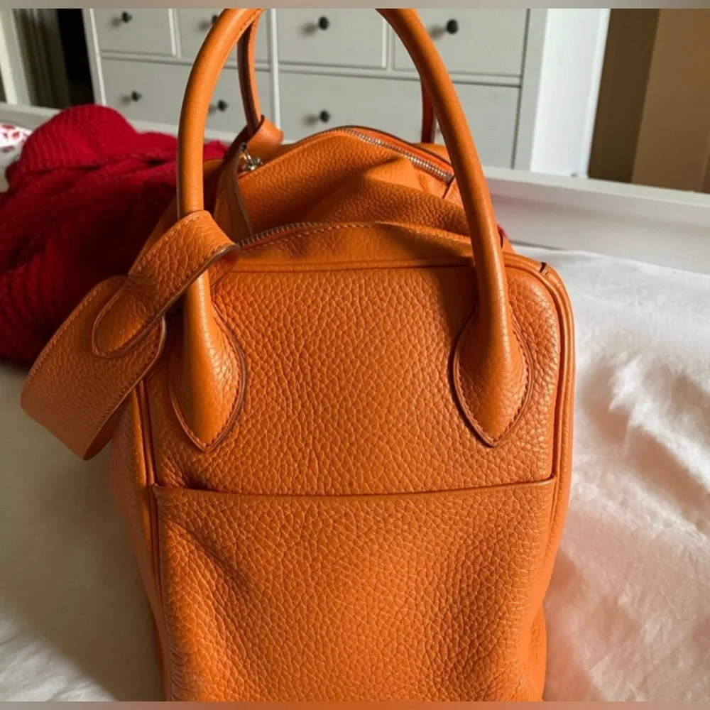 Hermès Lindy 34 in Signature Orange